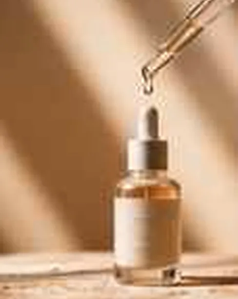 Illustrative editorial demo photograph accompanying a fictional MAQ.BIO story about craft; no real Brand or Product depicted as verified.